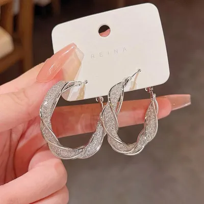 Sparkling Twisted Hollow Hoop Earrings 
